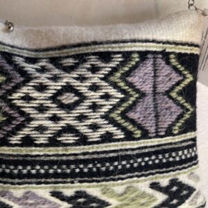 borsa Aggese in lana details